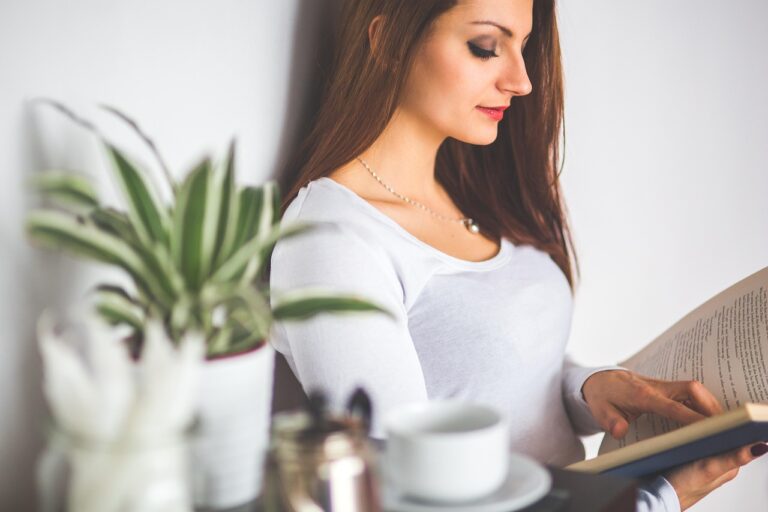 book, reading, read, relaxation, relaxing, home, girl, woman, young, female, lady, interior, study, face, person, lifest