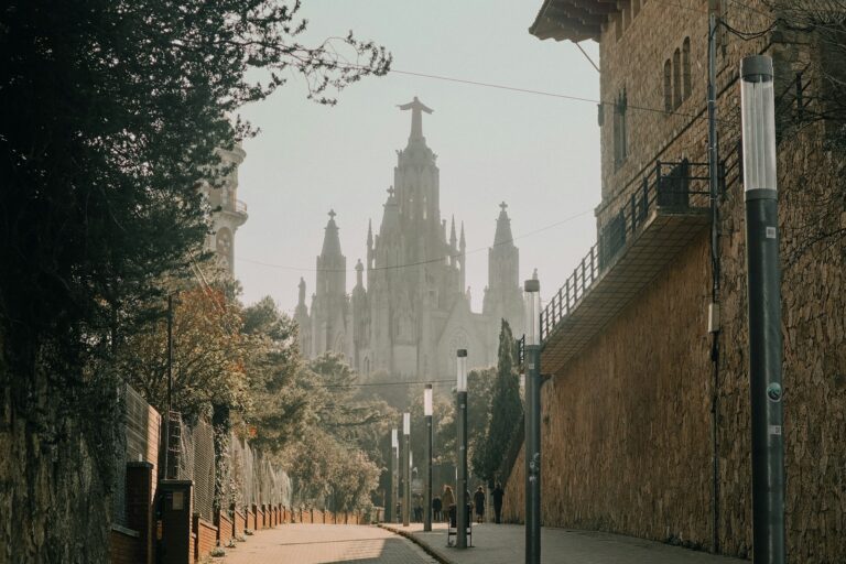 The Ultimate Barcelona Neighborhood Guide: Where to Stay, Eat, and Explore